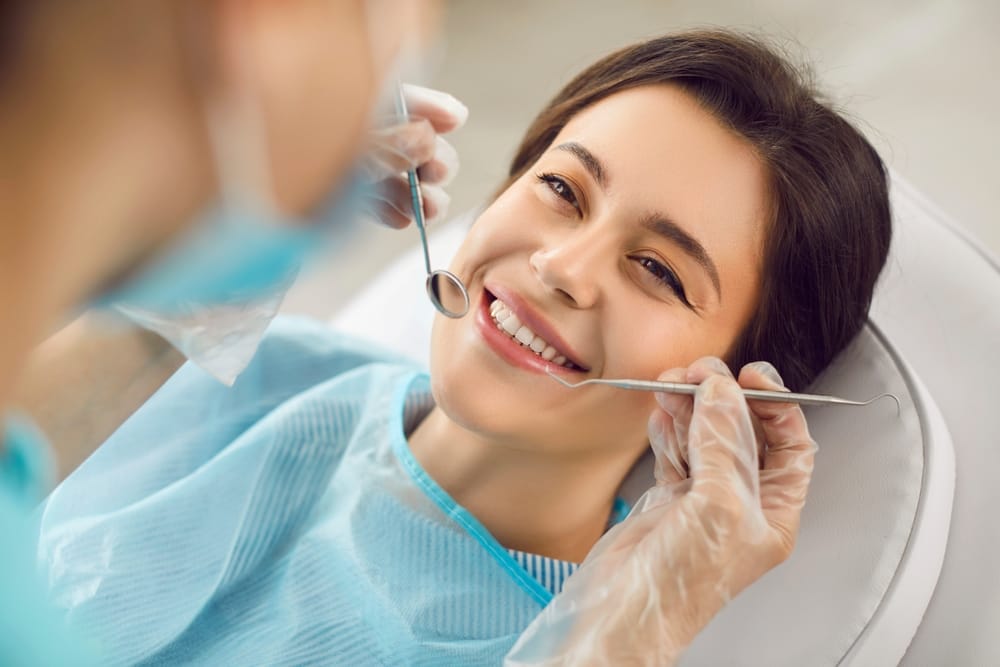 cosmetic dentist